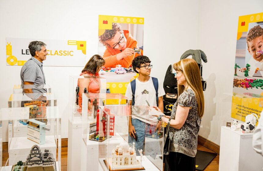 Sala de Arte Casa Collahuasi inaugura exposición que apela a la creatividad e imaginación: Mundo LEGO®  
