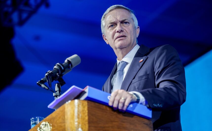 De las mentiras a las “metáforas”: José Antonio Kast, el aprendiz de Presidente