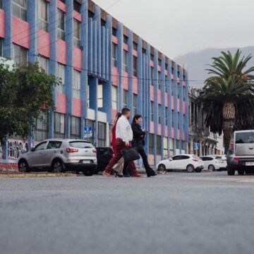 Aprueban recursos para mejorar aceras y soleras del sector Plaza Brasil en Iquique