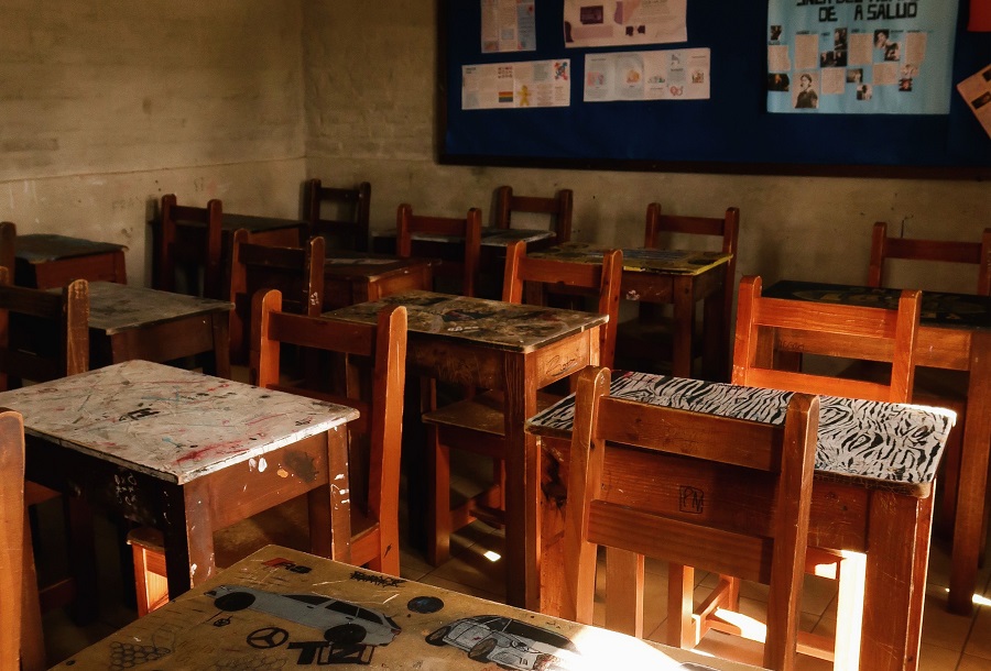 06 educación La extrema derecha contra los profesores