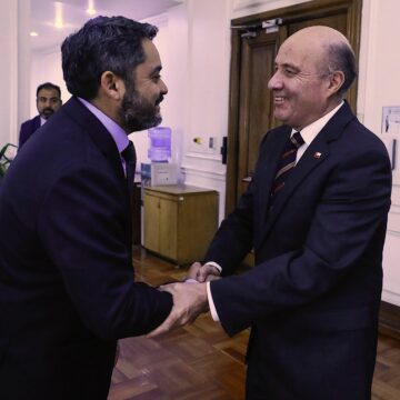 Hacienda se compromete a acelerar cartera de proyectos por más de $140 mil millones