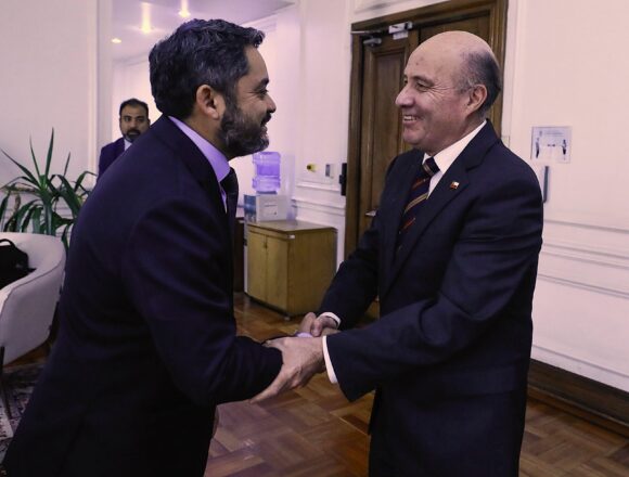 29 quiroz Hacienda se compromete a acelerar cartera de proyectos por más de $140 mil millones