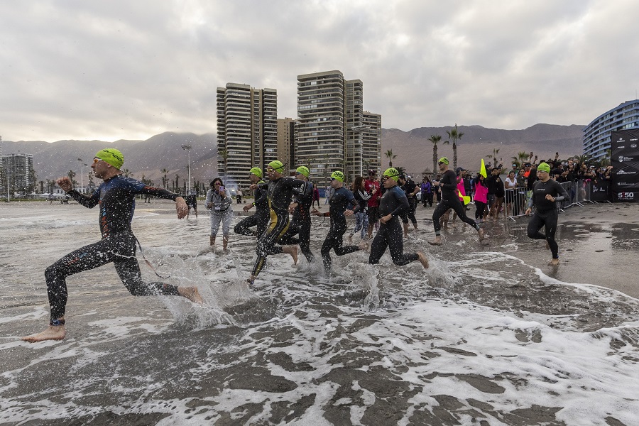 TRIATLON__001 La ciudad celebró tres días de deporte con exitoso debut del 5150 Iquique Triathlon