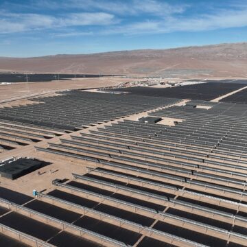 Inauguran Hub Andes Solar, uno de los mayores complejos de energía renovable del país