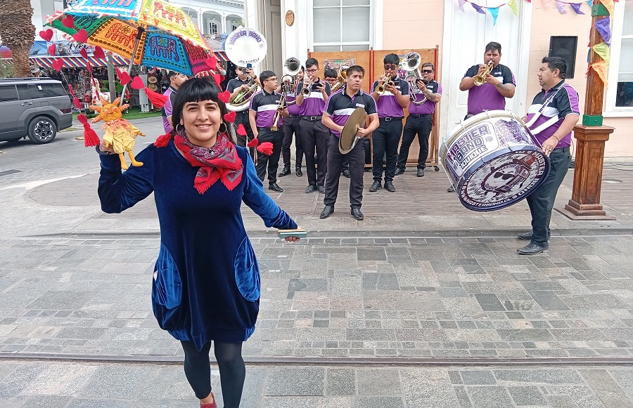 151228 Feria del Libro Chileno-Boliviana en Iquique fue todo un éxito y proyecta una segunda versión