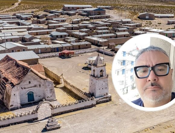 La chakana y el signo peso